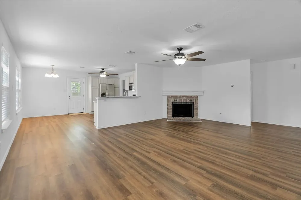3883 Fox Run Drive Fort Worth, TX 76123