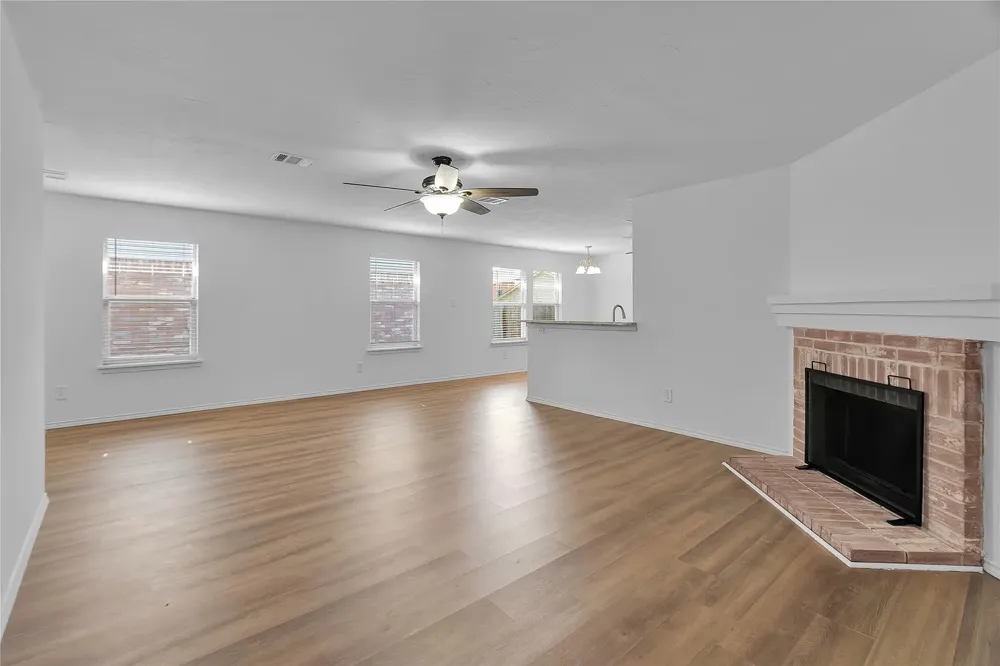 3883 Fox Run Drive Fort Worth, TX 76123