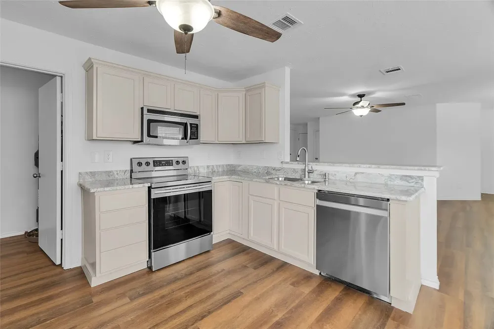 3883 Fox Run Drive Fort Worth, TX 76123