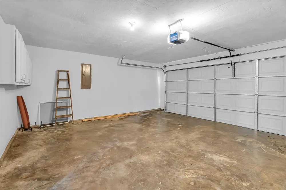 3883 Fox Run Drive Fort Worth, TX 76123