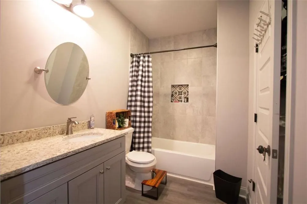 390 Holderness Street SW Atlanta, GA 30310