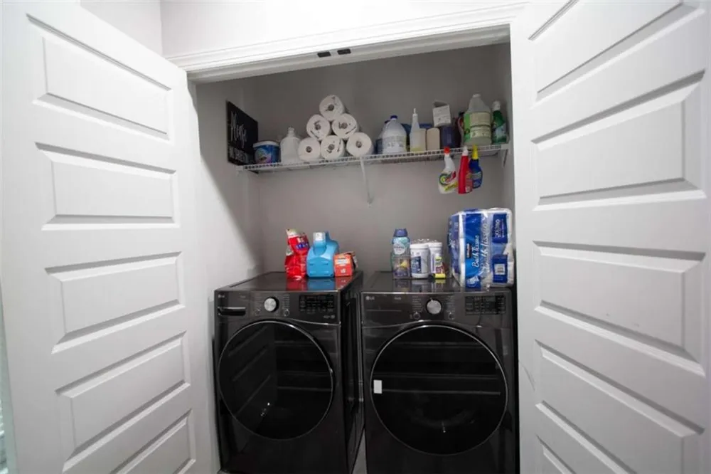390 Holderness Street SW Atlanta, GA 30310