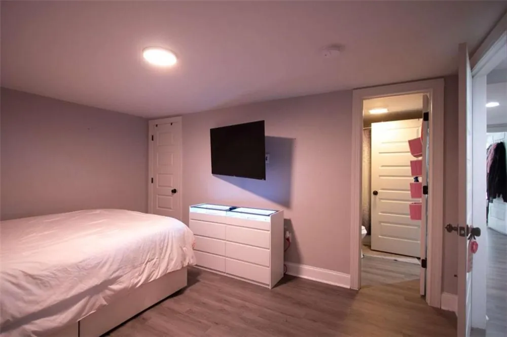 390 Holderness Street SW Atlanta, GA 30310