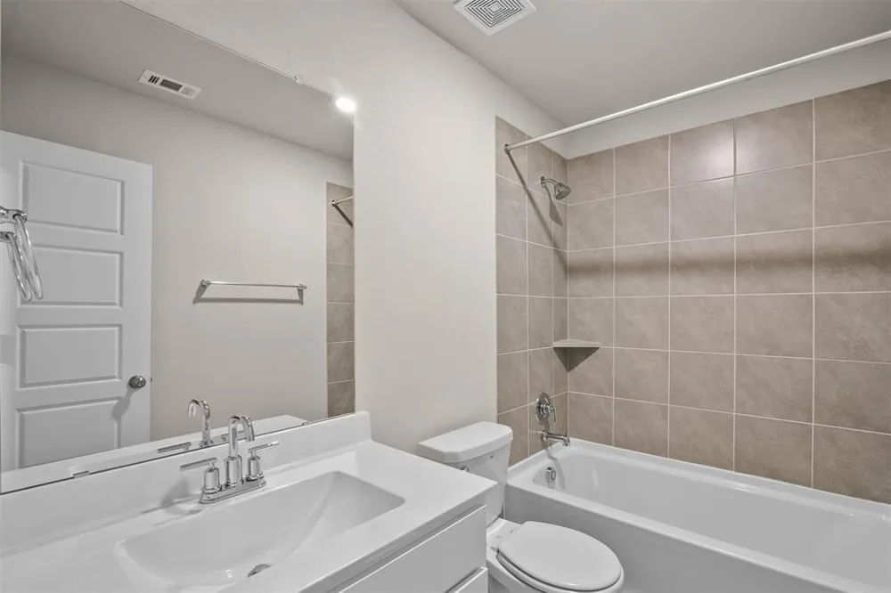 8511 Jetty Glen Drive Cypress, TX 77433
