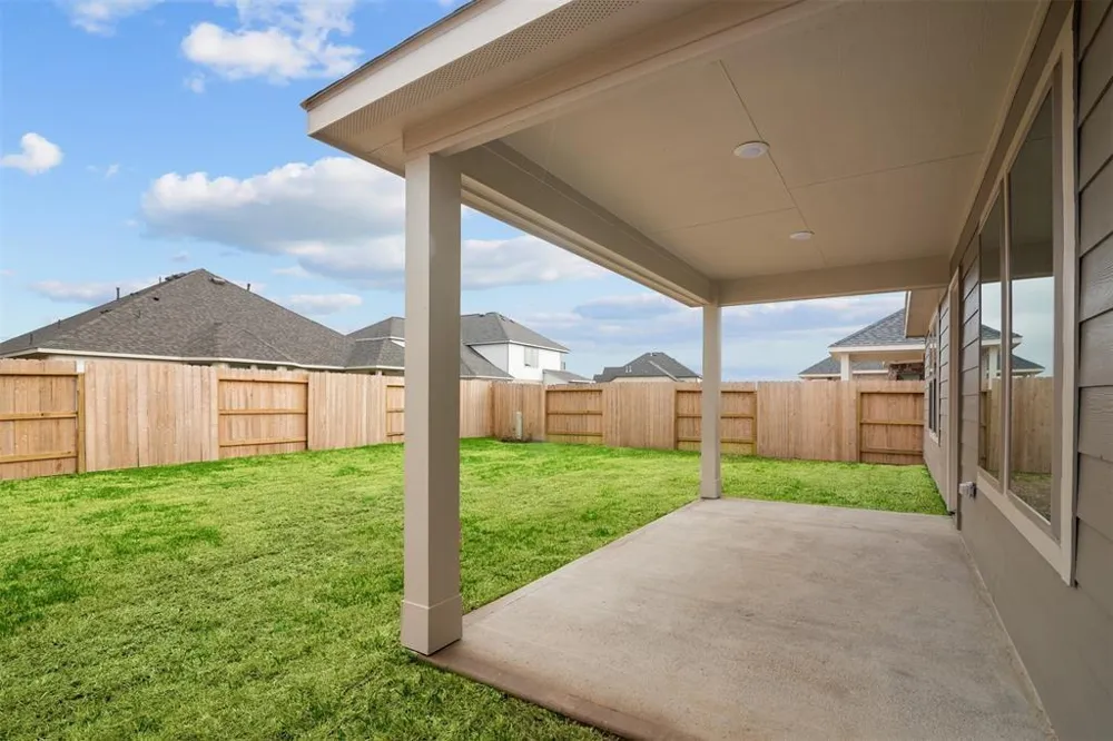 8511 Jetty Glen Drive Cypress, TX 77433