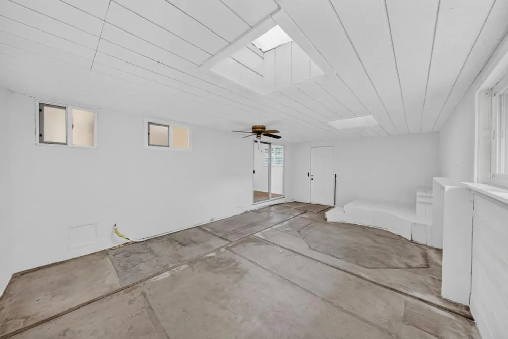 4034 Ezie Street San Jose, CA 95111