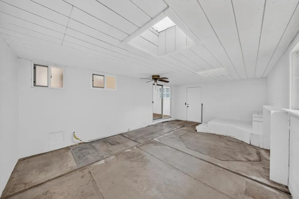 4034 Ezie Street San Jose, CA 95111