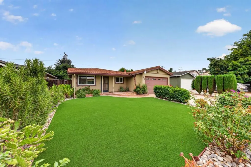 4034 Ezie Street San Jose, CA 95111