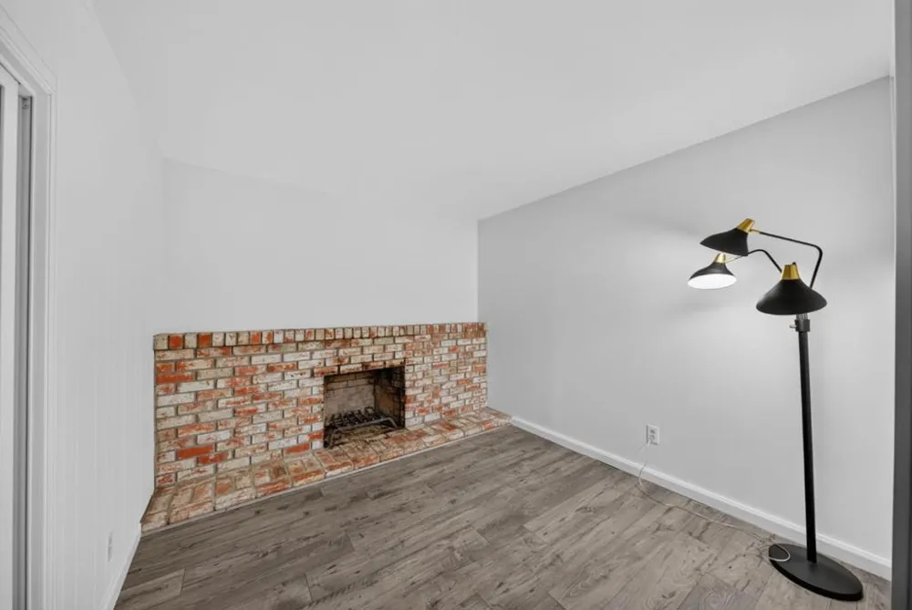 4034 Ezie Street San Jose, CA 95111