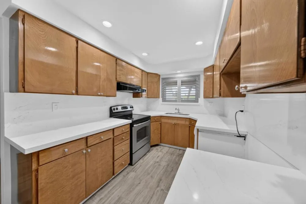 4034 Ezie Street San Jose, CA 95111