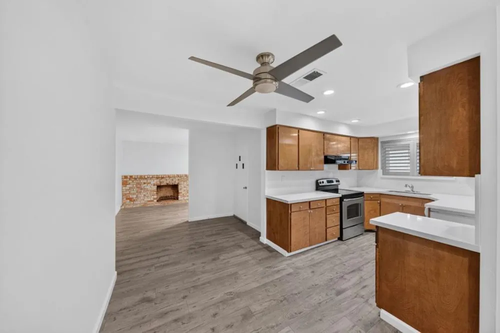 4034 Ezie Street San Jose, CA 95111