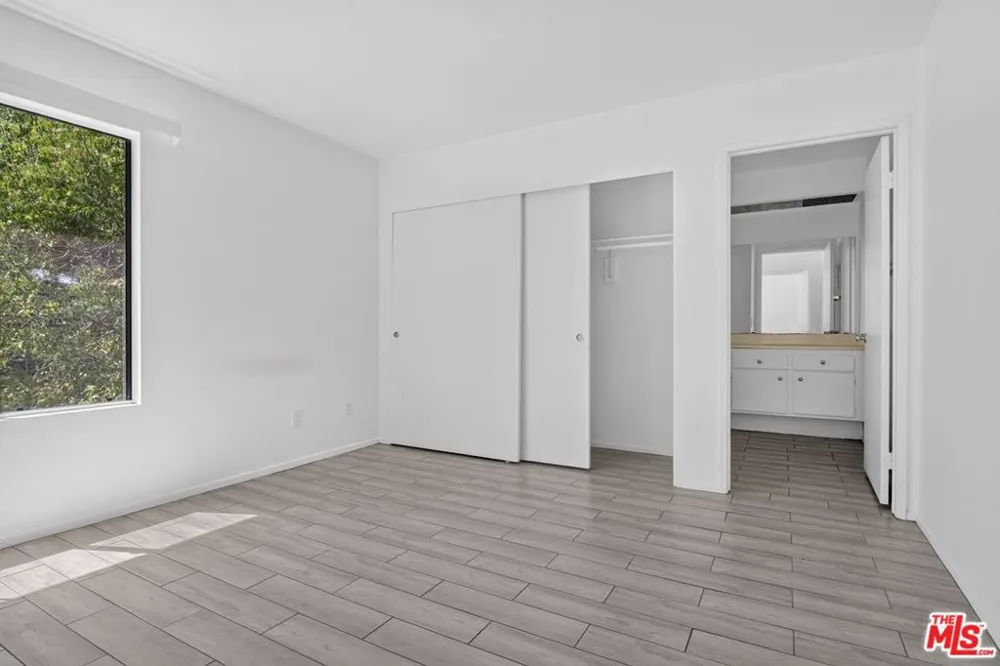 1931 Malcolm Avenue #204 Los Angeles, CA 90025