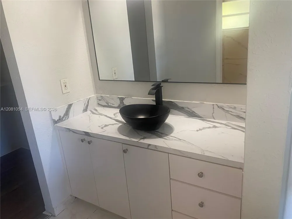 410 NW 33rd St #0 Miami, FL 33127
