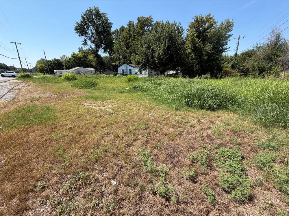 224 S 49th Avenue W Tulsa, OK 74127