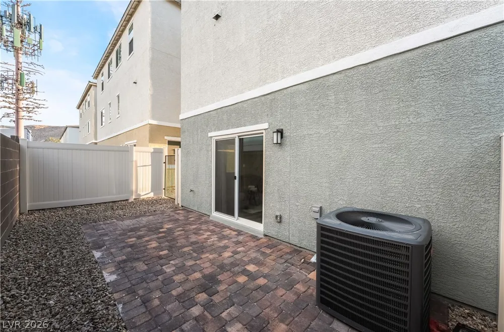 6818 Truffle Gray Street Las Vegas, NV 89148