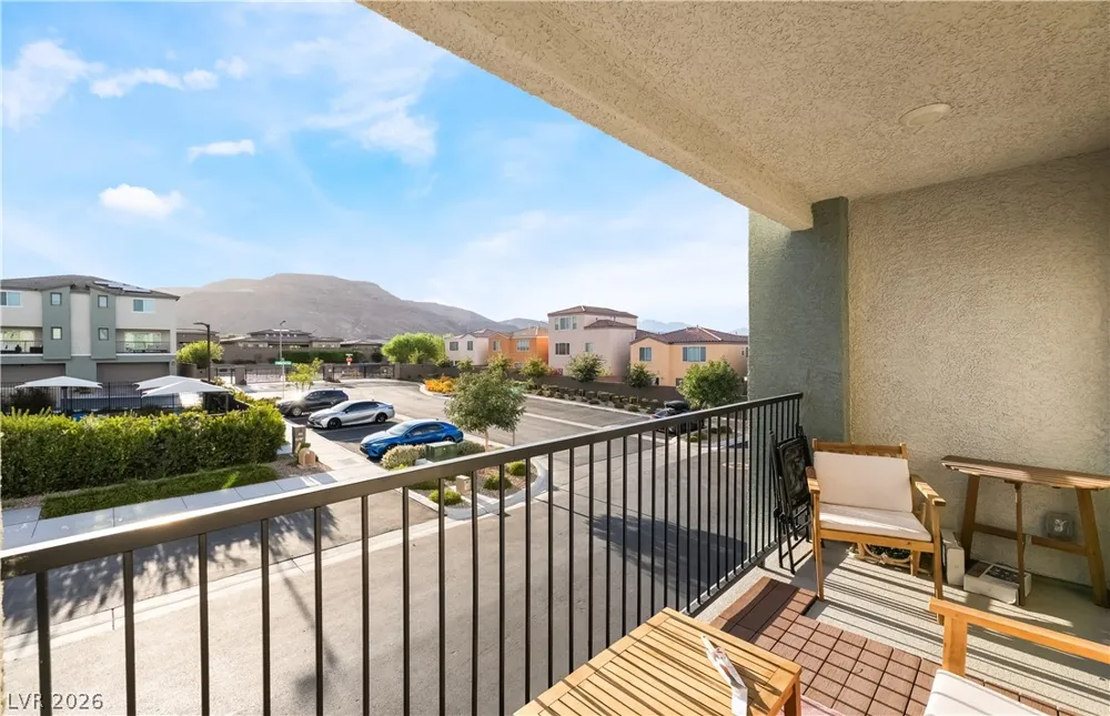 6818 Truffle Gray Street Las Vegas, NV 89148