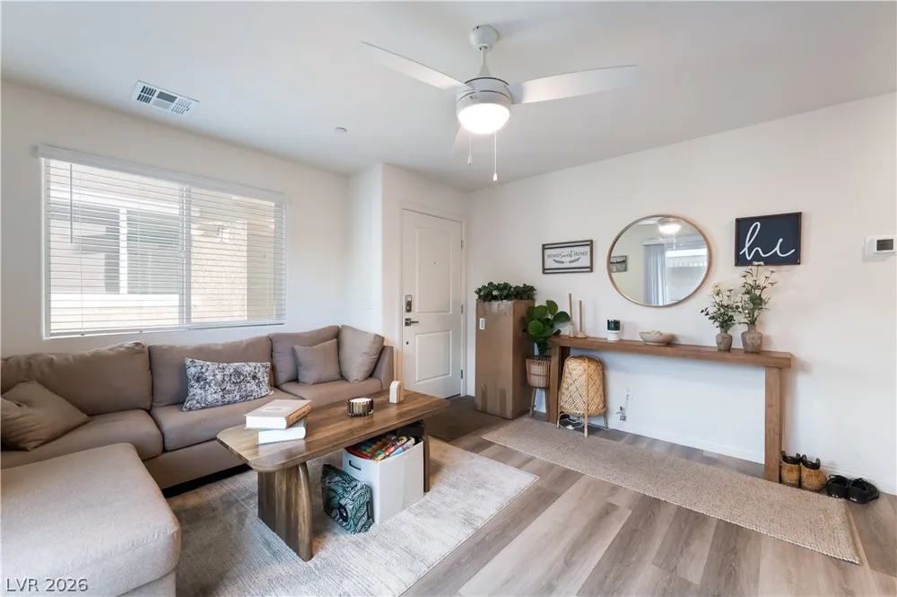 6818 Truffle Gray Street Las Vegas, NV 89148