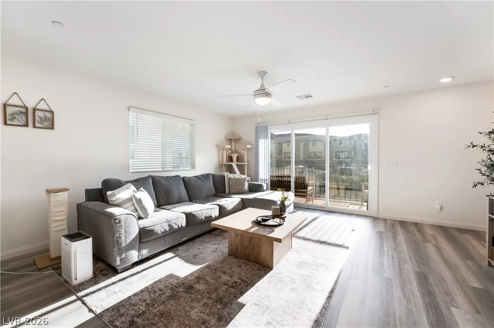 6818 Truffle Gray Street Las Vegas, NV 89148