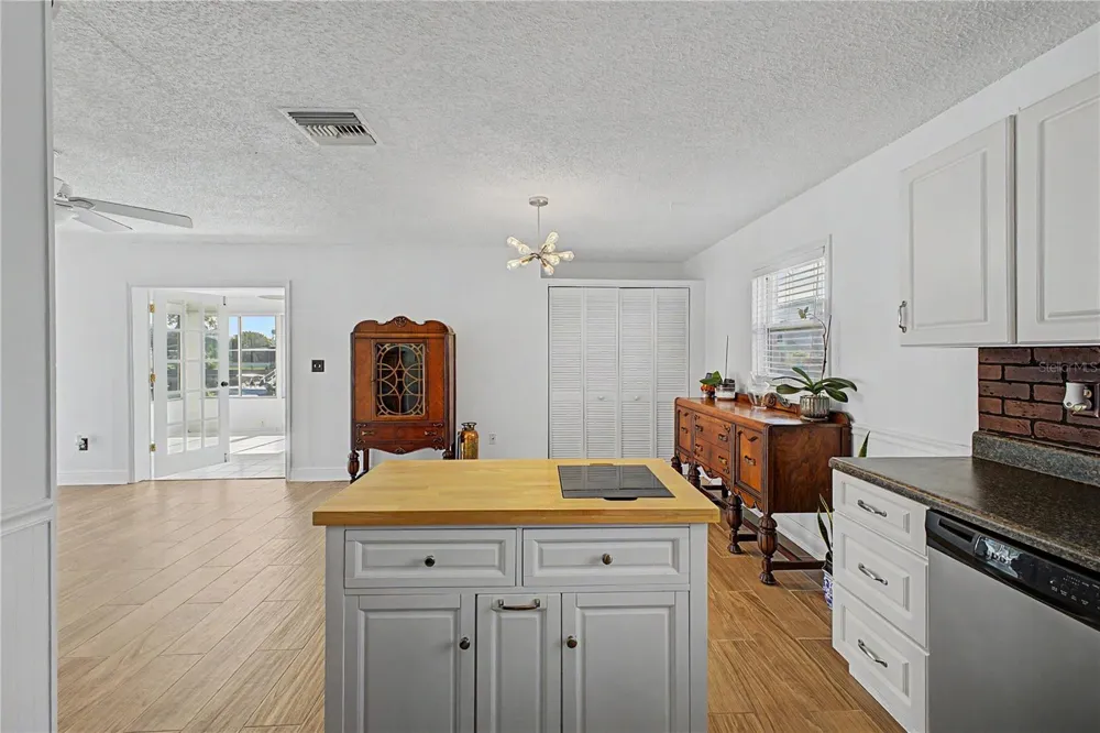 4392 3RD ISLE DRIVE Hernando Beach, FL 34607