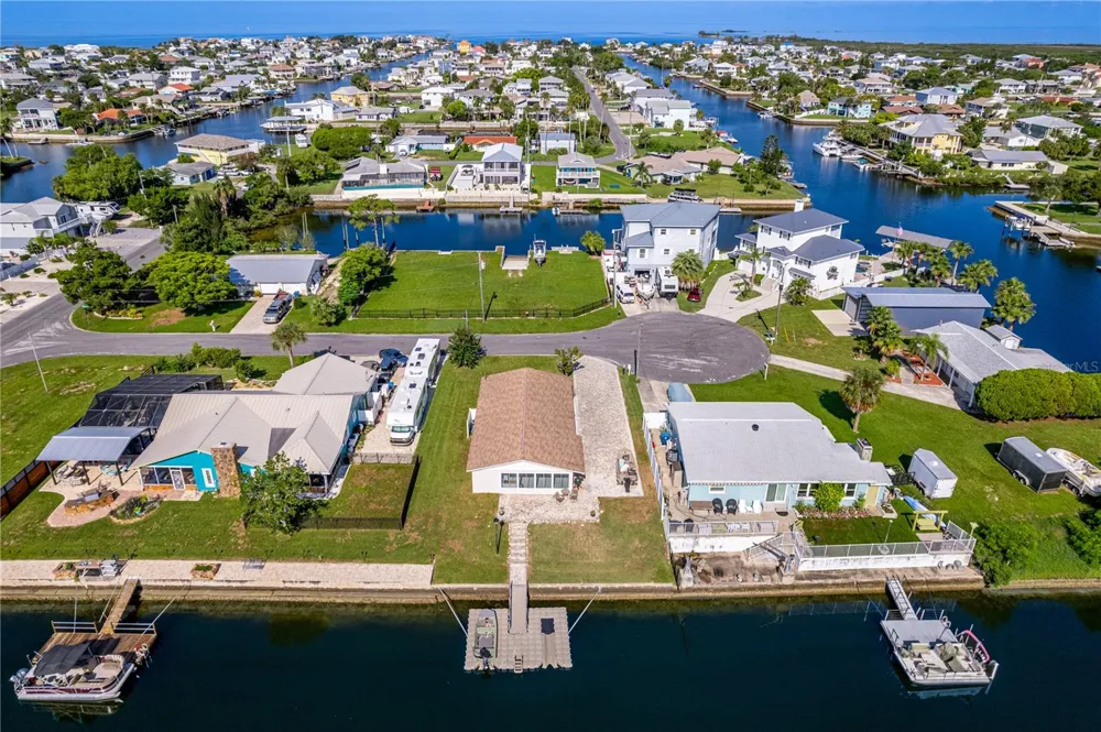 4392 3RD ISLE DRIVE Hernando Beach, FL 34607
