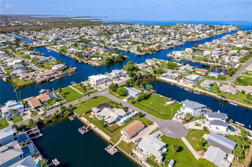 4392 3RD ISLE DRIVE Hernando Beach, FL 34607