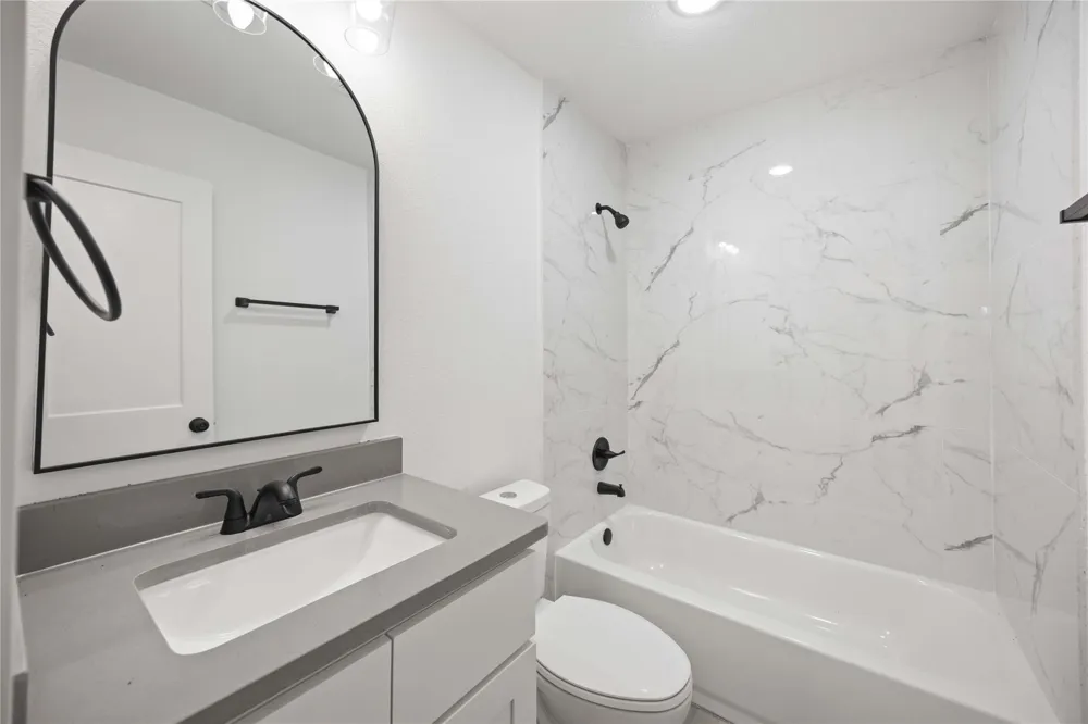 3405 Mount Pleasant Street Houston, TX 77021