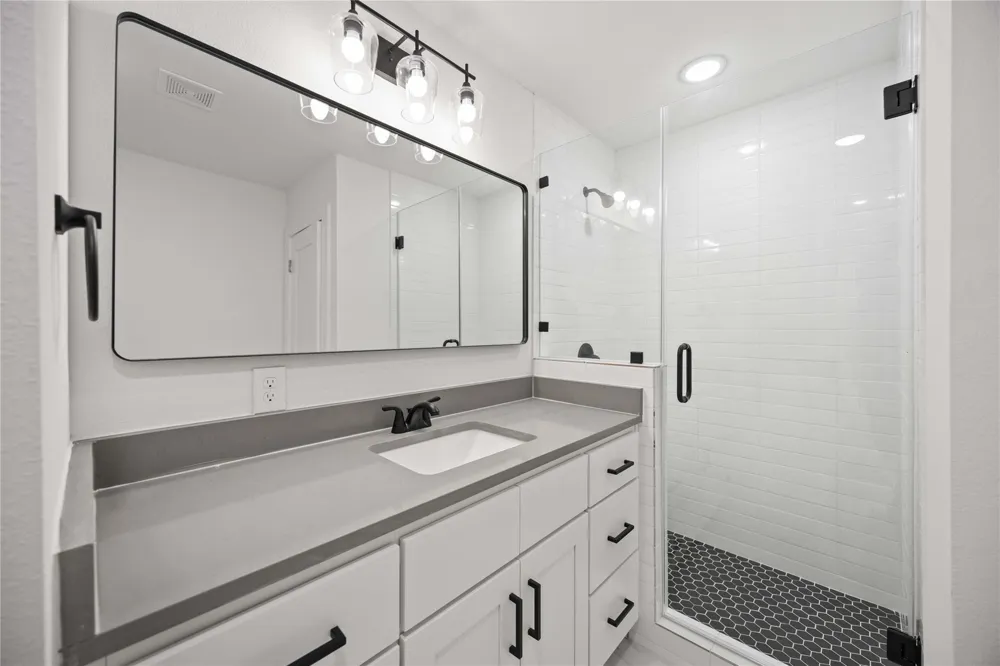 3405 Mount Pleasant Street Houston, TX 77021