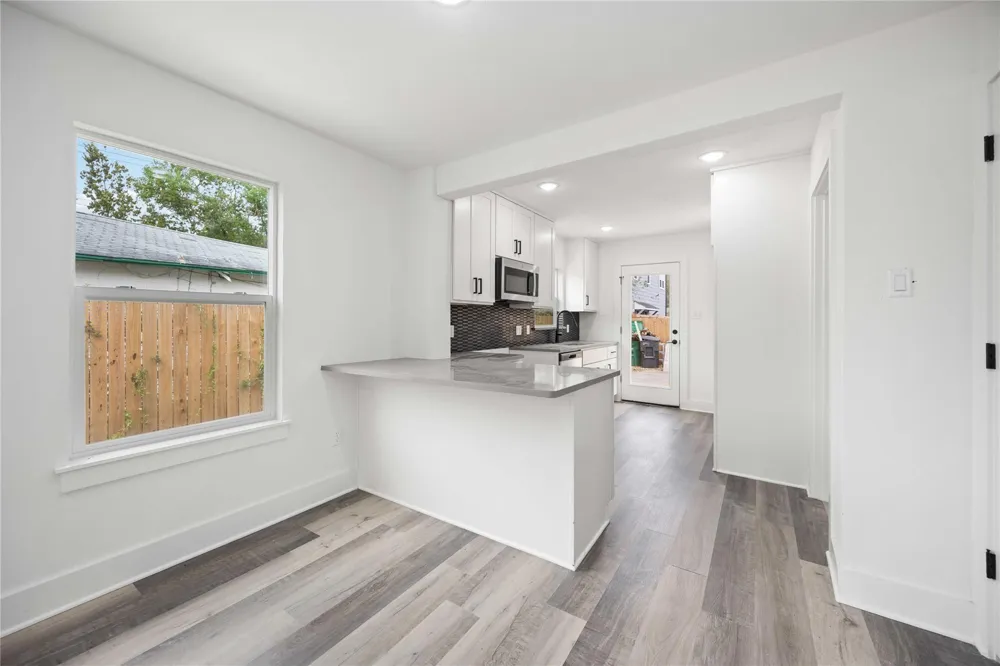 3405 Mount Pleasant Street Houston, TX 77021