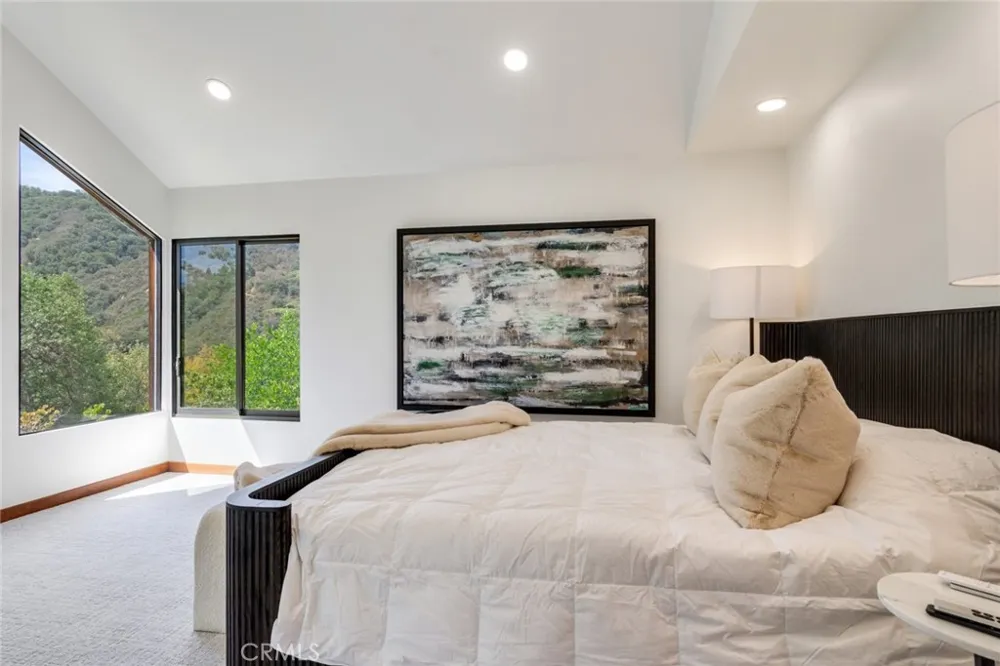 39155 Harris Oak Glen, CA 92399