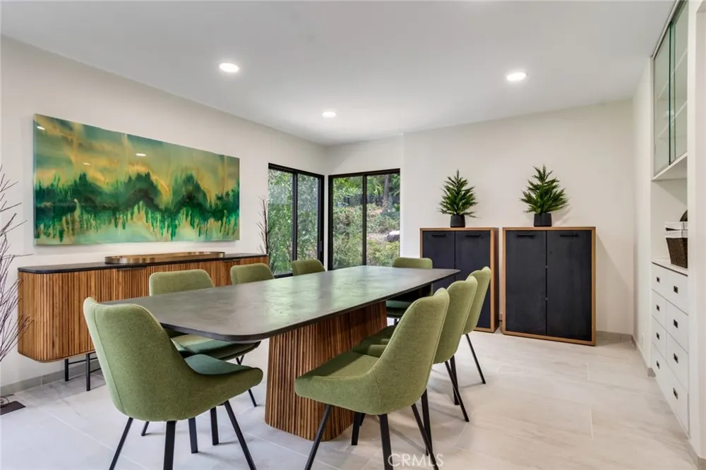 39155 Harris Oak Glen, CA 92399