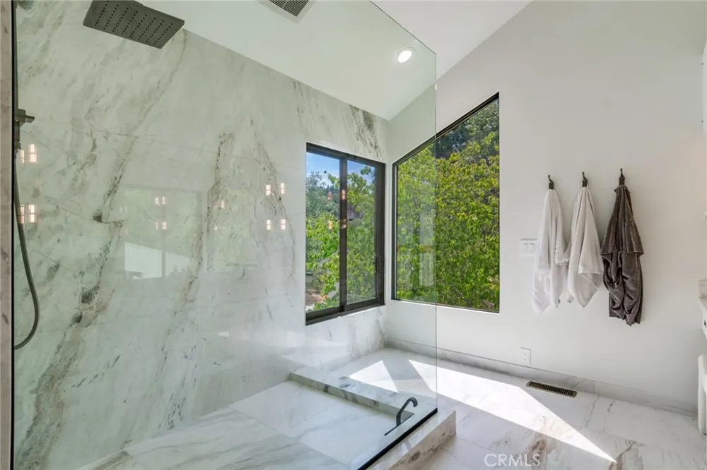 39155 Harris Oak Glen, CA 92399