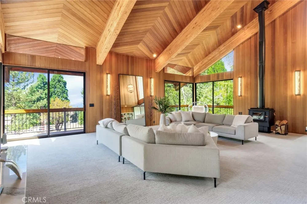 39155 Harris Oak Glen, CA 92399