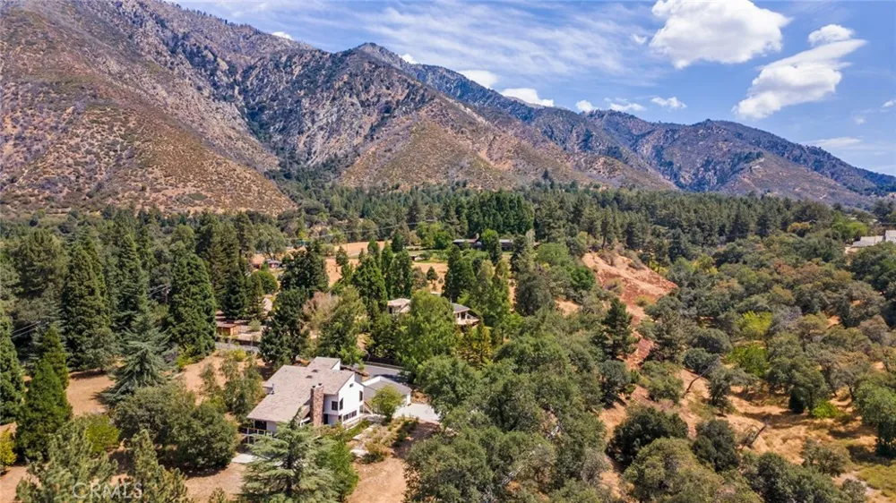 39155 Harris Oak Glen, CA 92399