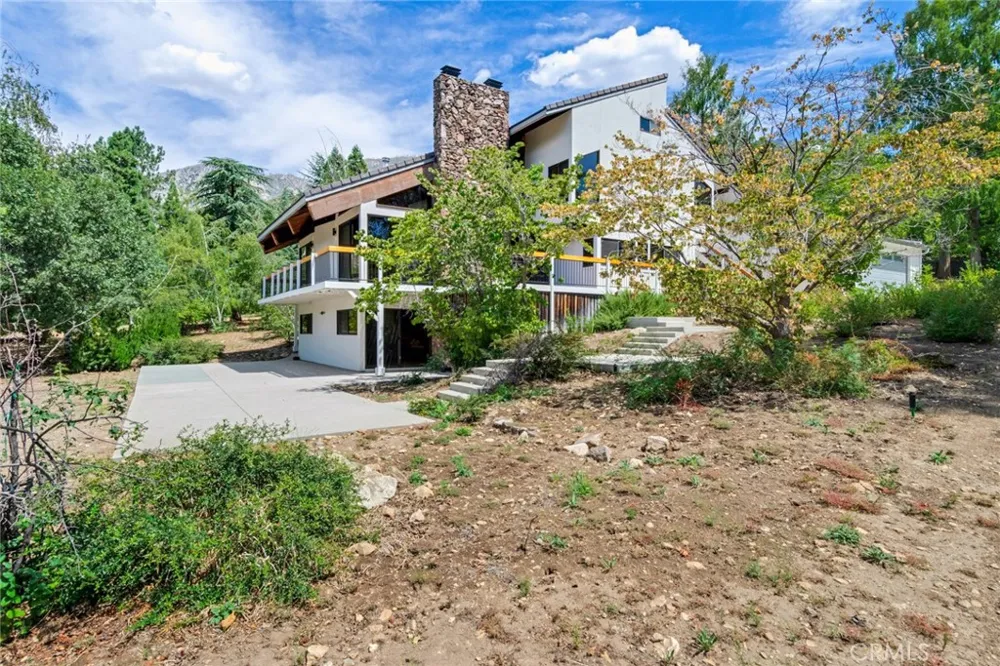 39155 Harris Oak Glen, CA 92399