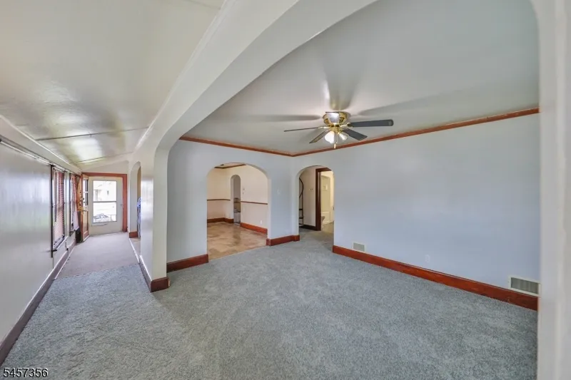 12 Limekiln Rd Phillipsburg Town, NJ 08865