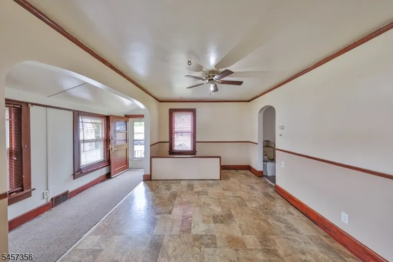 12 Limekiln Rd Phillipsburg Town, NJ 08865