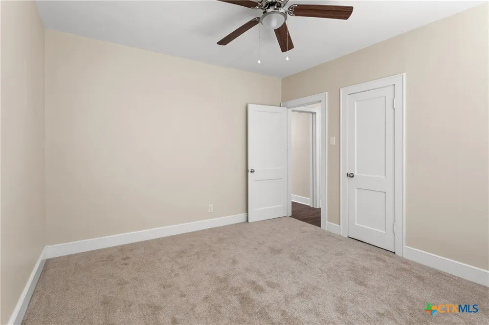 1903 E North Street Victoria, TX 77901