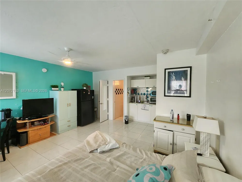 3801 Indian Creek Dr #201 Miami Beach, FL 33140