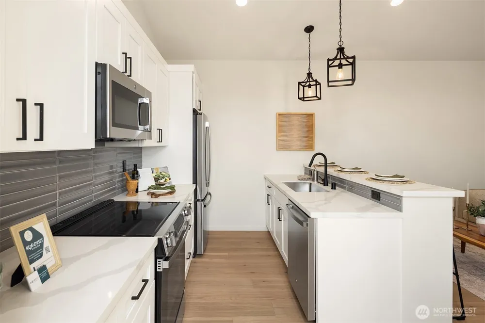 2402 Cleveland Avenue #C Everett, WA 98201