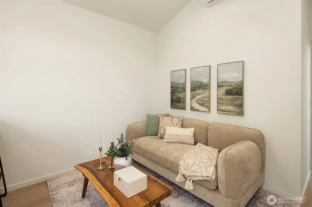 2402 Cleveland Avenue #C Everett, WA 98201