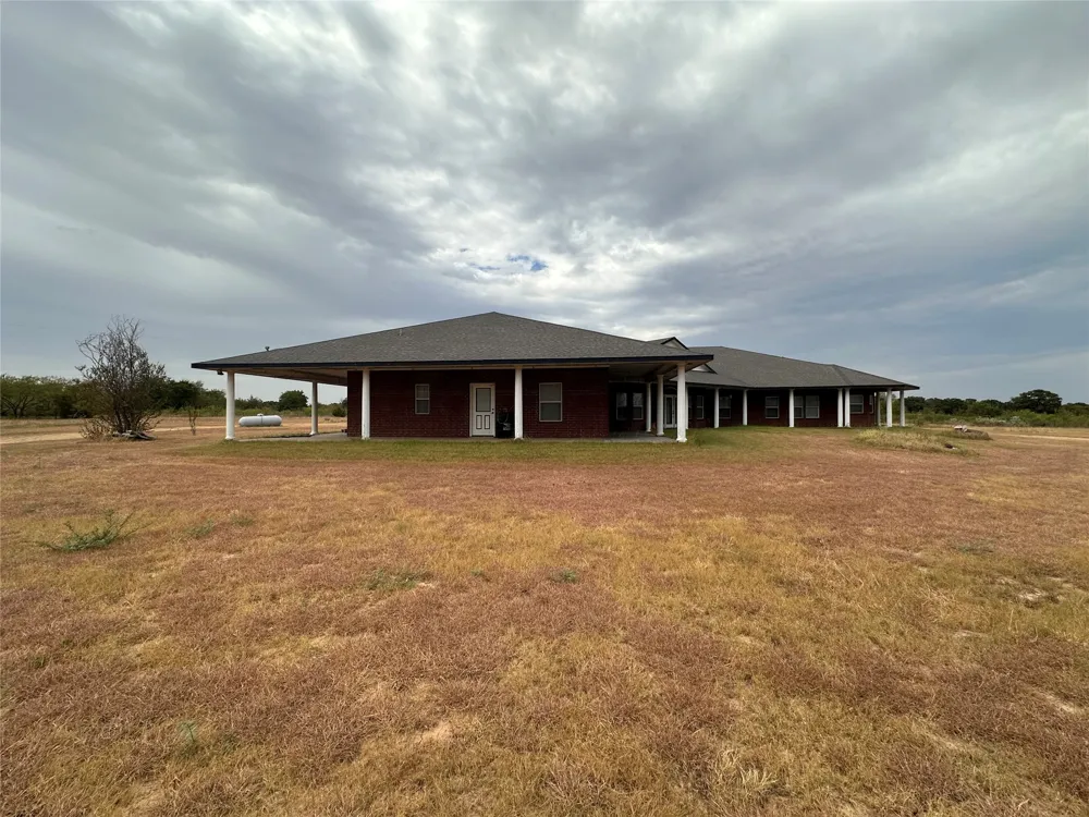 383 Lcr 476 Mexia, TX 76667