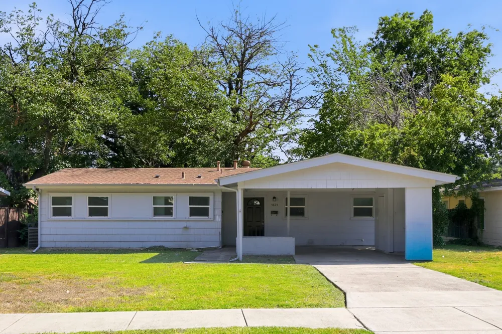 5825 Aton Avenue Westworth Village, TX 76114
