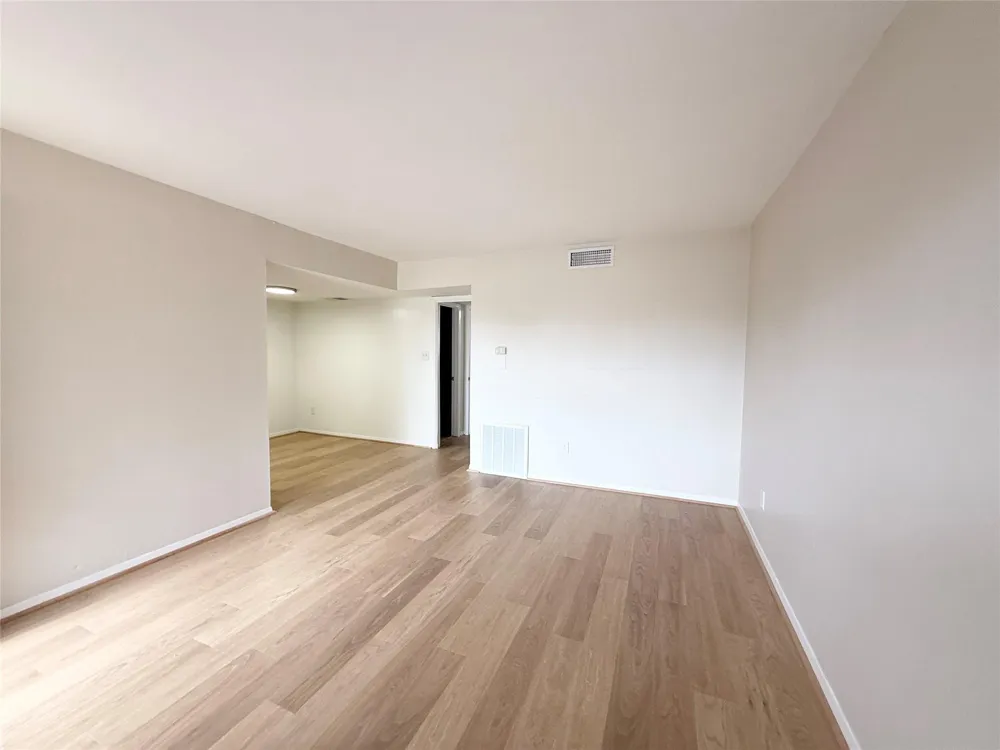 2400 5th Street #26 Bay City, TX 77414