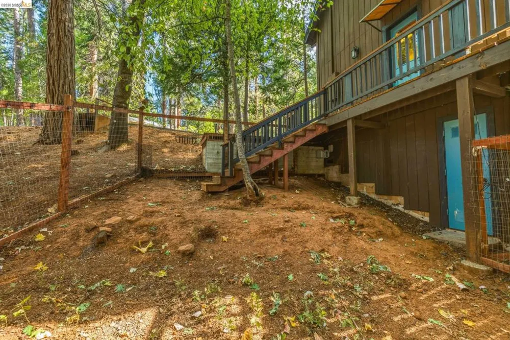 16947 E Brookside Dr. Sonora, CA 95370