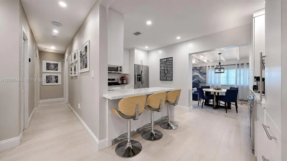 6 Carmona Ave Coral Gables, FL 33134