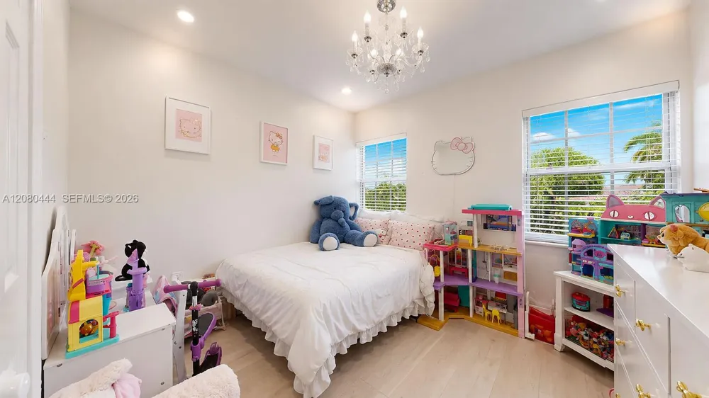 6 Carmona Ave Coral Gables, FL 33134