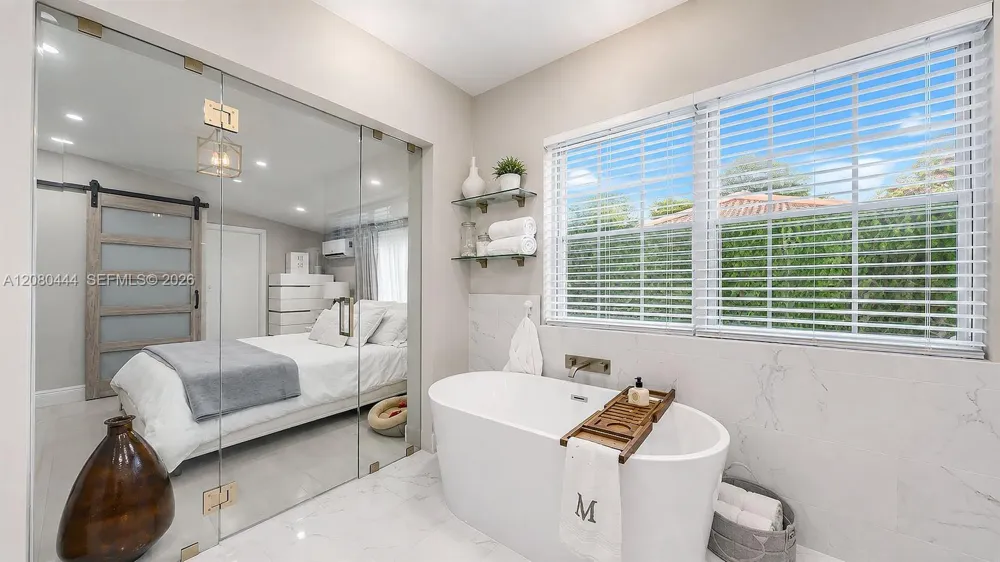 6 Carmona Ave Coral Gables, FL 33134