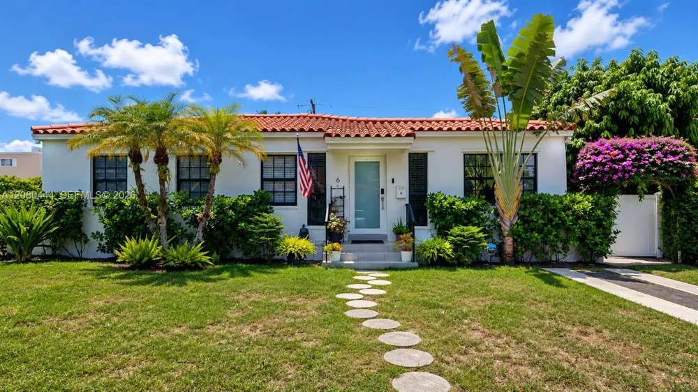 6 Carmona Ave Coral Gables, FL 33134