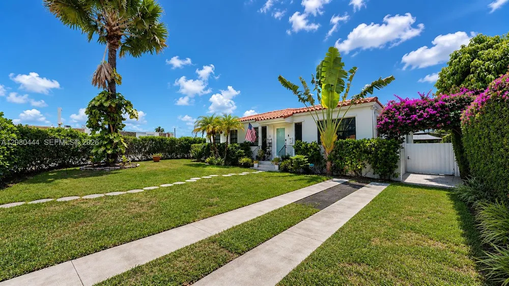 6 Carmona Ave Coral Gables, FL 33134