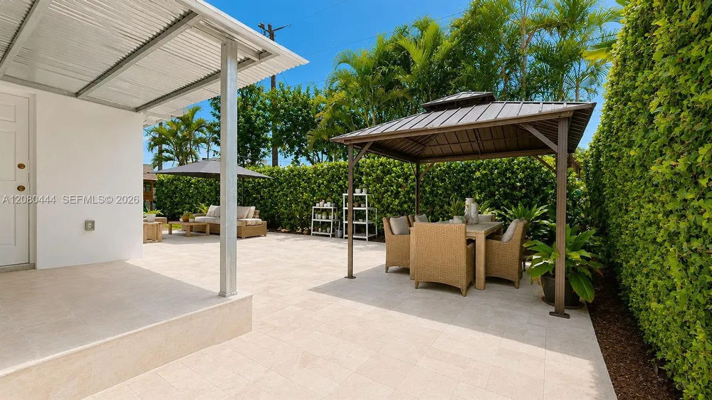 6 Carmona Ave Coral Gables, FL 33134